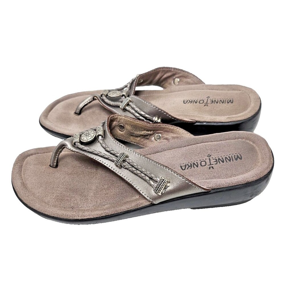 Minnetonka Sandal Women's Size 7 Pewter Silverthorne 360 Thong